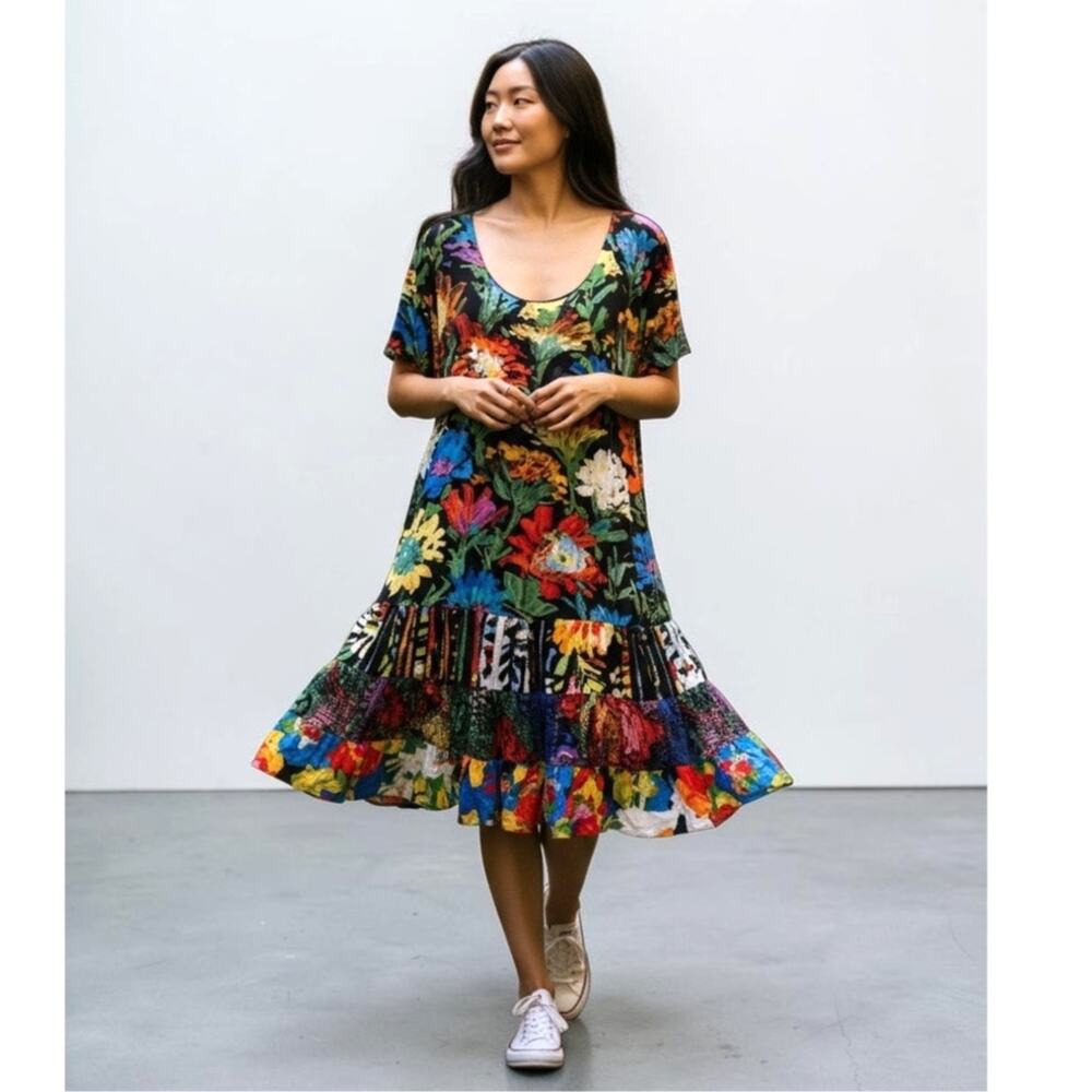 JAM'S WORLD Dahlia Short Sleeve Hawaiian Print Tropical Floral Dress